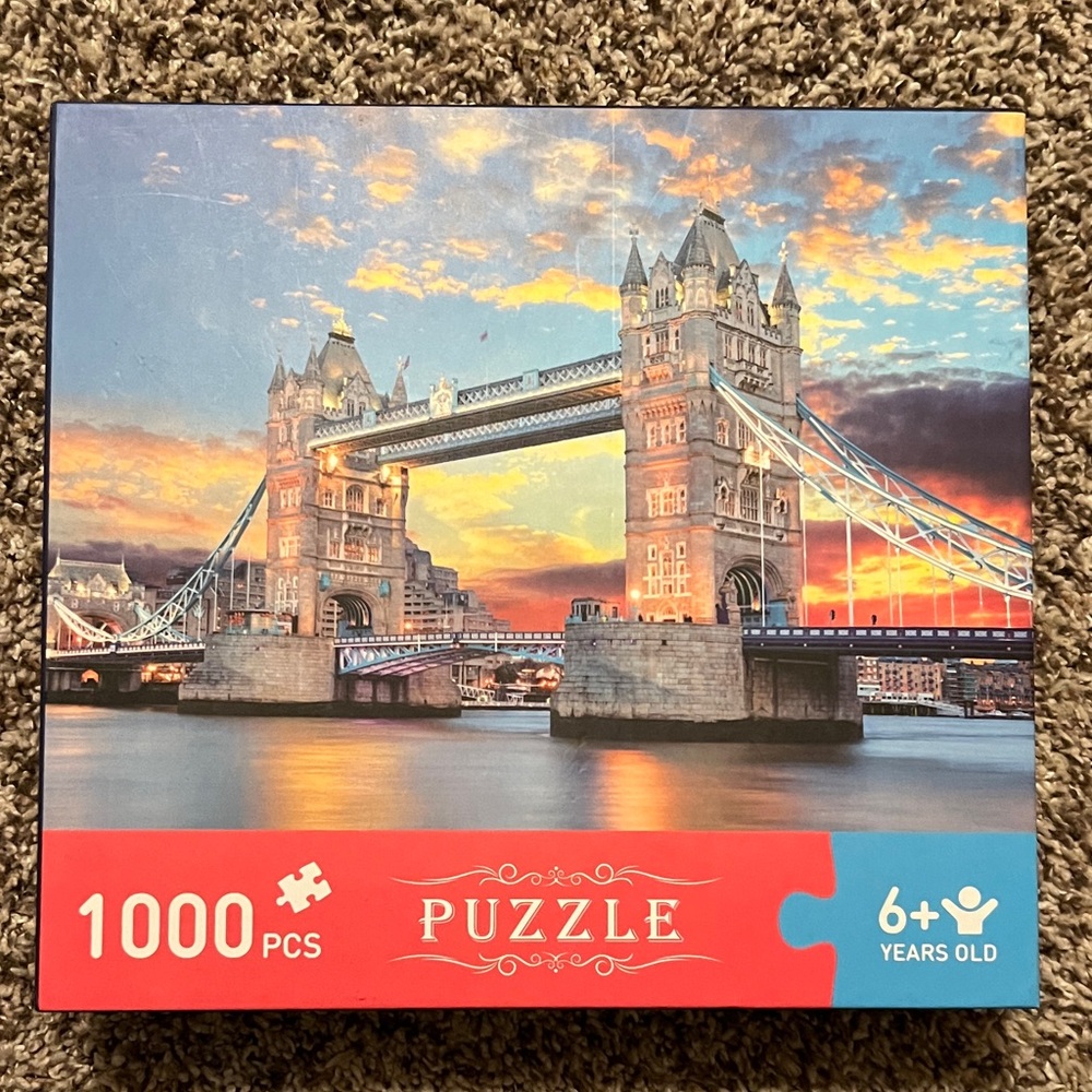 London Bridge 1000-Piece Puzzle